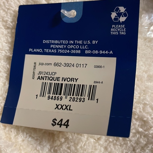 Arizona jean co women’s antique ivory sweater w/ 2 pockets on front. Size XXXL - Picture 8 of 10